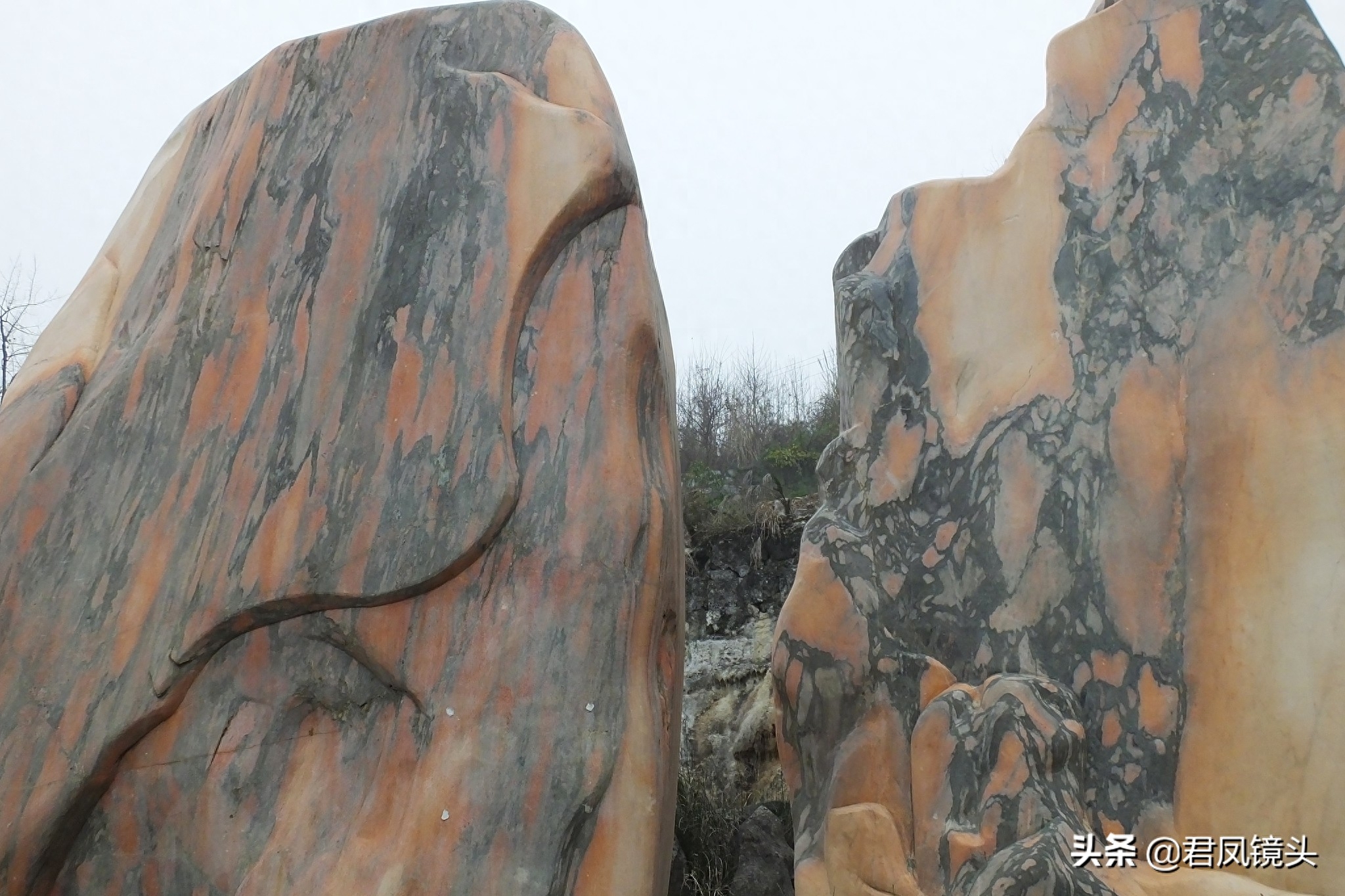 图说三峡奇石：石头图案奇特，酷似山水画